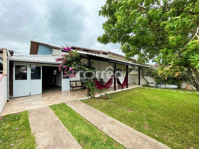 #167 - Casa para Venda em Balneário Barra do Sul - SC - 2