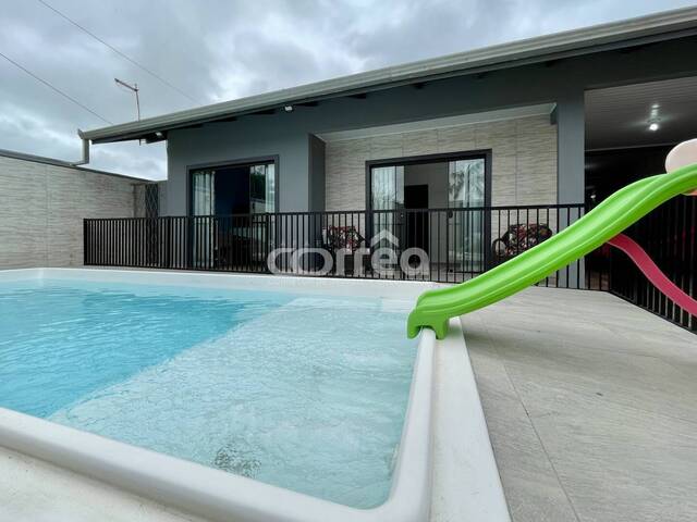 #173 - Casa para Venda em Balneário Barra do Sul - SC - 2
