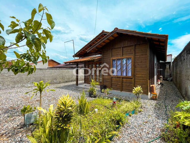#181 - Casa para Venda em Balneário Barra do Sul - SC - 2
