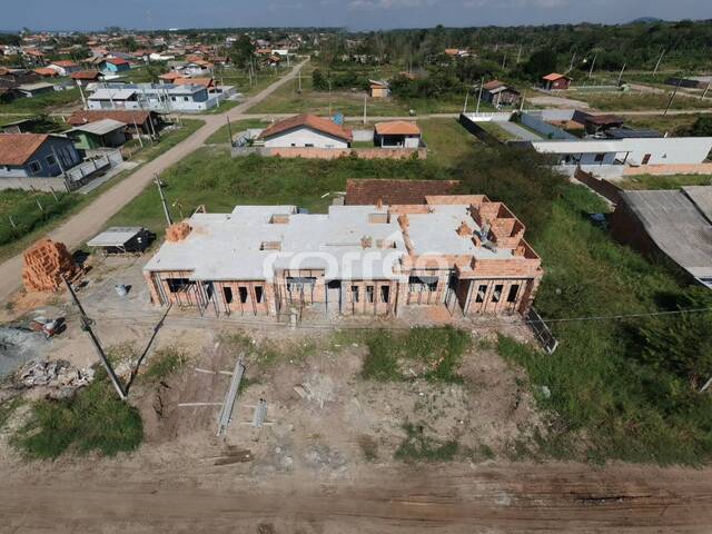 Venda em Salinas - Balneário Barra do Sul