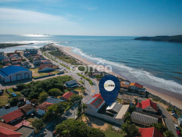 #190 - Conjunto Comercial para Venda em Balneário Barra do Sul - SC